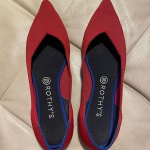 Red Rothy’s “The Point” shoes